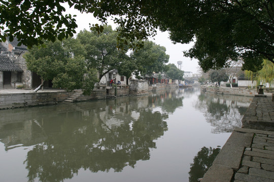 同里
