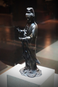 觀音立像