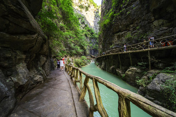 八泉峽風光