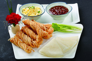 烙饃馓子