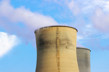 熱電廠涼水塔
