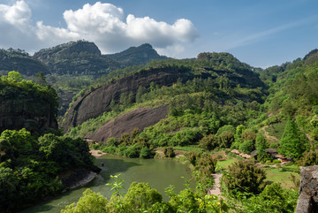 武夷山九曲河漂流