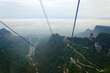 天門山盤山公路