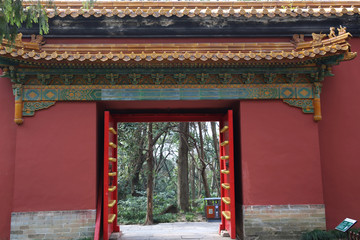 中式古建筑門