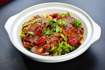牛肉雞公煲