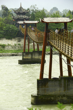 都江堰過江索橋