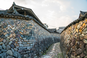 民居石巷子