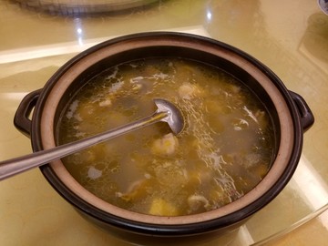 土雞湯