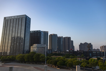 百家湖畔高樓群