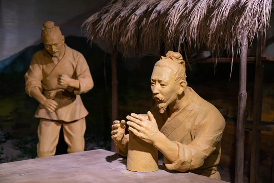 古代陶瓷作坊生產(chǎn)場(chǎng)景