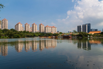 現(xiàn)代與古建