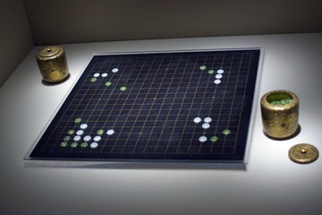 白玉碧玉圍棋子