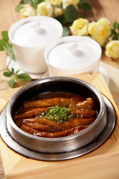石鍋肉醬茄子
