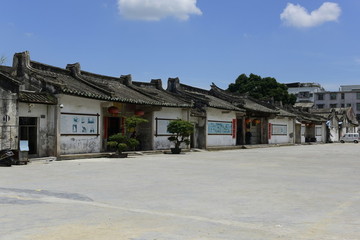 德安里民居群