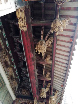 閩南建筑屋頂木雕屋檐