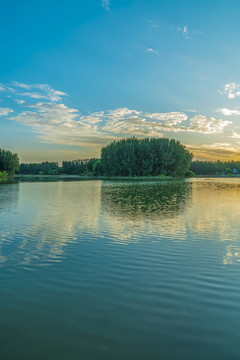 湖景晚霞