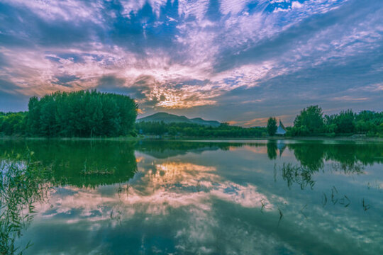 青州堯王湖晚霞風(fēng)景