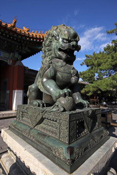 銅獅子