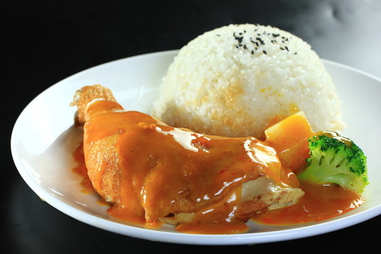 咖喱雞腿飯