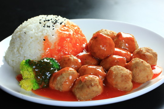 咖喱肉圓