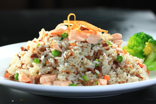 三文魚炒飯