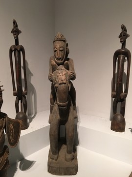 非洲木雕