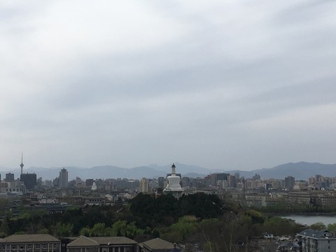 白塔