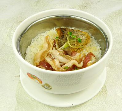 水咸魚蒸飯