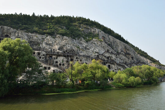 龍門(mén)石窟