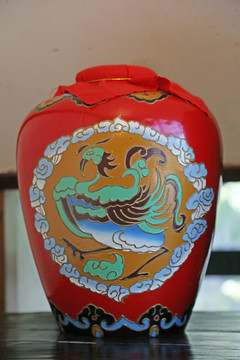 酒壇子