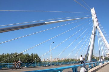 燕山大學(xué)燕宏橋