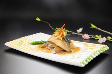 味增青花魚(yú)