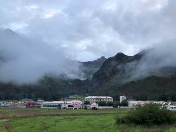大龍池風(fēng)景區(qū)氈房
