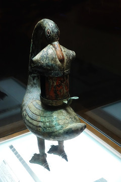 西漢雁魚銅燈