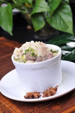 羊骨髓煲老豆腐
