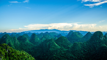 大山群山馬山弄拉
