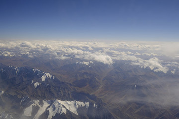 航拍天山