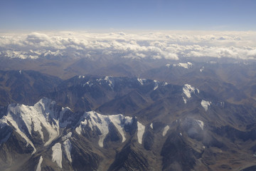 航拍天山
