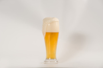 冰鎮(zhèn)啤酒海報(bào)