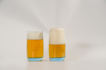 冰鎮(zhèn)啤酒海報(bào)