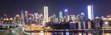 重慶洪崖洞夜景和千廝門大橋全景