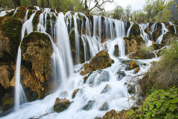 四川,九寨溝,水,山水,春色,樹林,云霧,經(jīng)幡