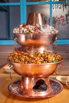 脆魚牛蛙塔
