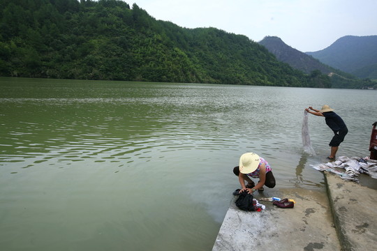 云和湖