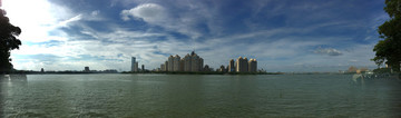 東江水藍