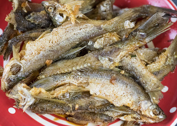 油爆魚