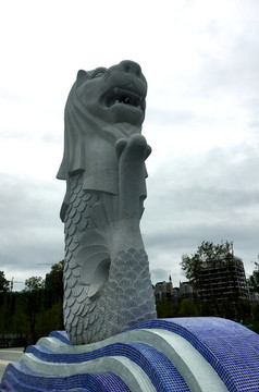 魚(yú)尾獅