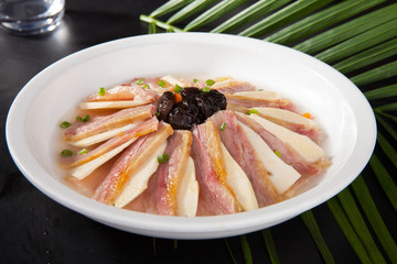 筍片蒸咸肉