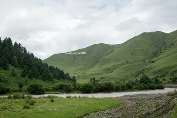 四川公路上的風(fēng)景