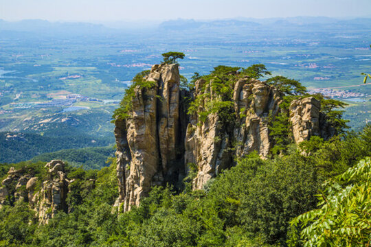蒙山鷹窩峰